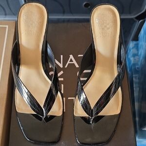 Vince Camuto Black Sandals Sleek and Stylish